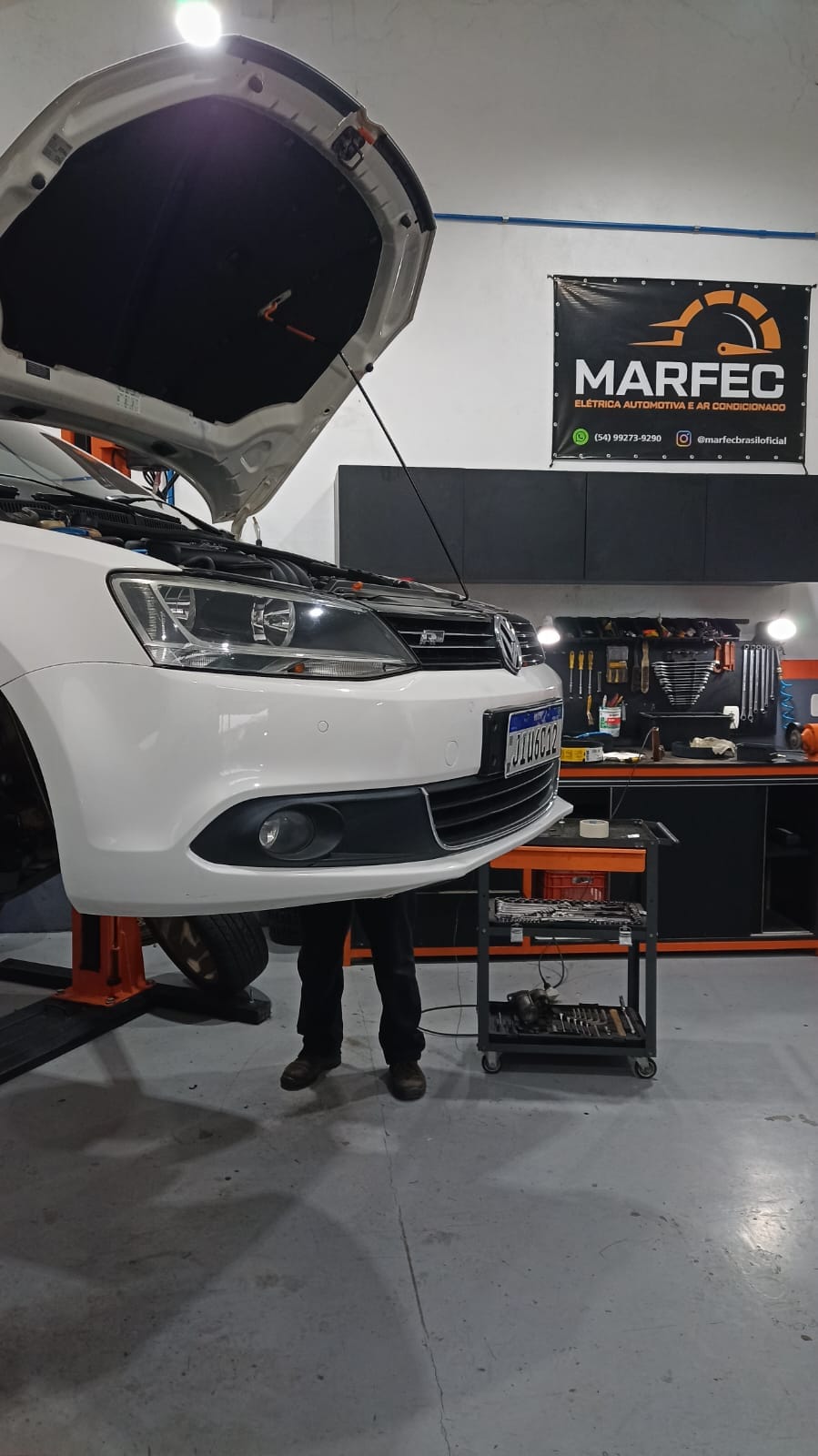 Serviço de ar-condicionado automotivo